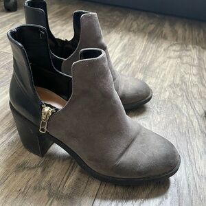 Zara Black and Gray Ankle Boots